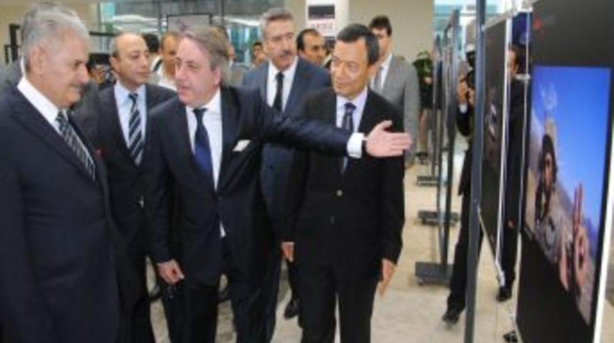 Bakan Yıldırım: Demokrasinin başına gelenlerin hesabı soruluyor