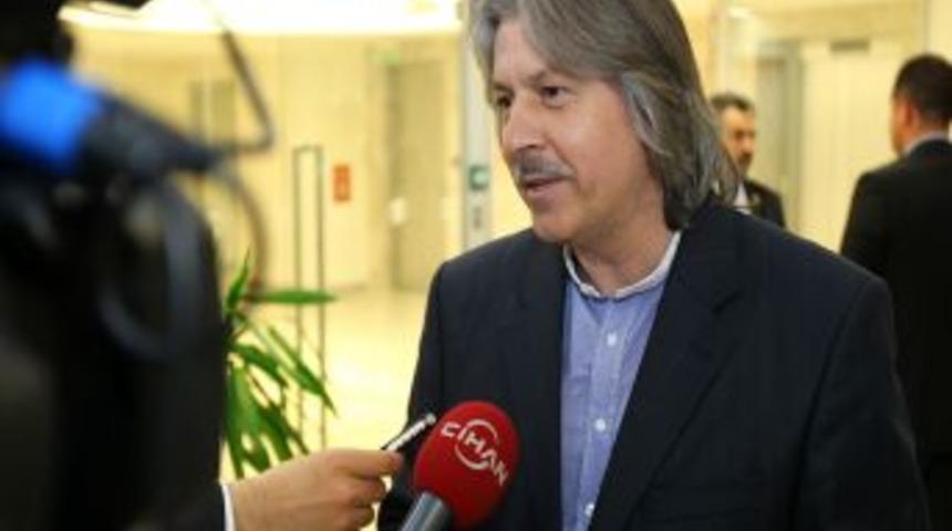 Geceye katılan davetlilerden Yeni Bahar'a tam not