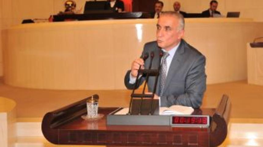 Uzunırmak, "&ccedil;ine'de Aziz Nesinlik Olaylar Yaşanıyor"