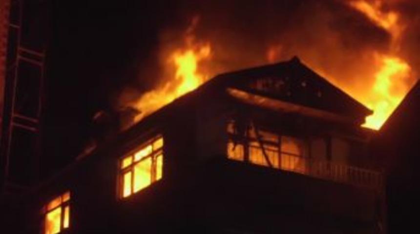 Fatsa'da Ev Yangını