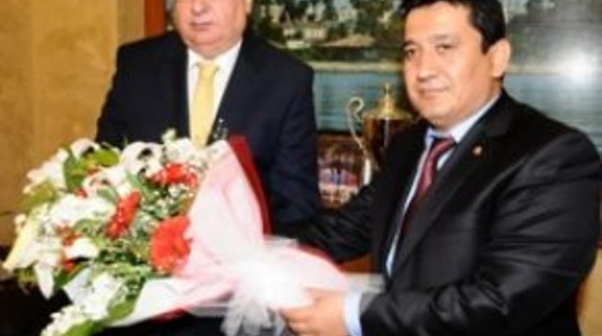 MMO'dan Macit &Ouml;zcan'a ziyaret&rlm;