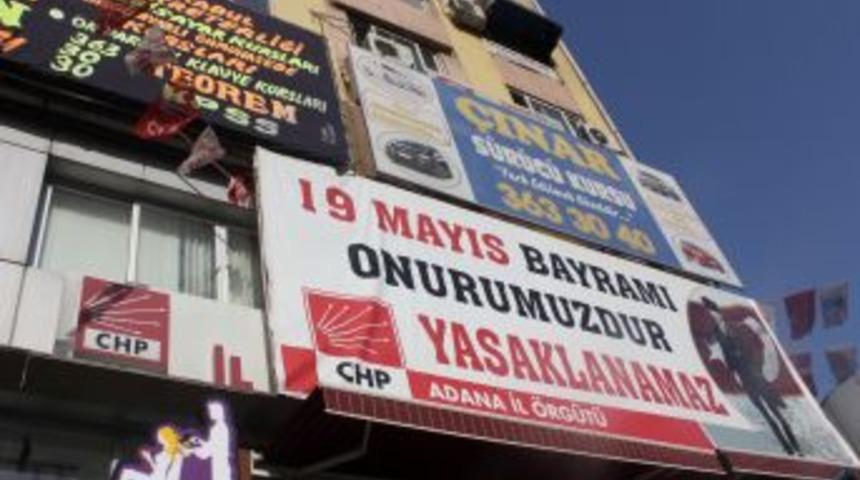 İcra memurları CHP&rsquo;nin kapısına dayandı