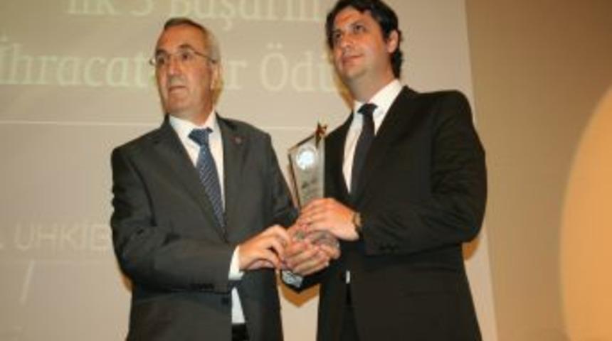 Uib'den Yeşim'e İki &Ouml;d&uuml;l