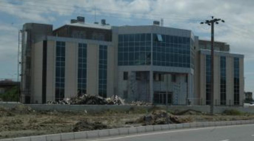 &Ccedil;orlu Vergi Dairesi İnşaatı S&uuml;r&uuml;yor