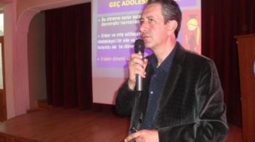 &Ouml;ğrencilere Ter&ouml;r Ve Ergenlik Konferansı