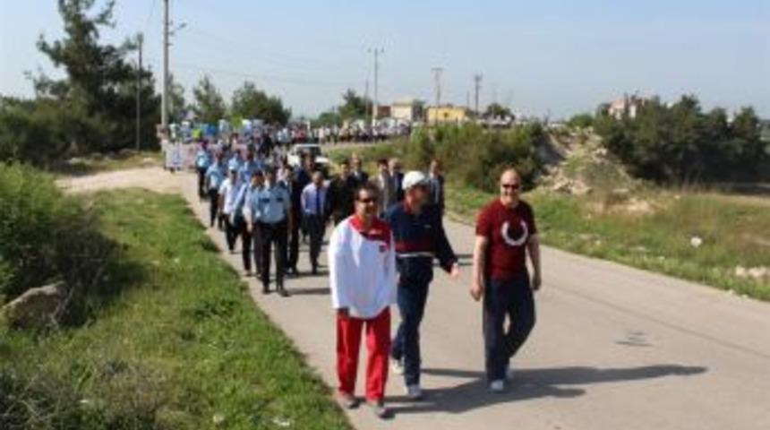 Yeşilay Kul&uuml;pleri Bahar Y&uuml;r&uuml;y&uuml;ş&uuml;nde Buluştu