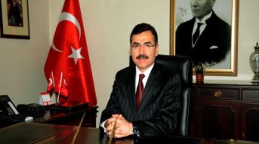 Vali Ahmet Turhan iş&ccedil;i bayramını kutladı