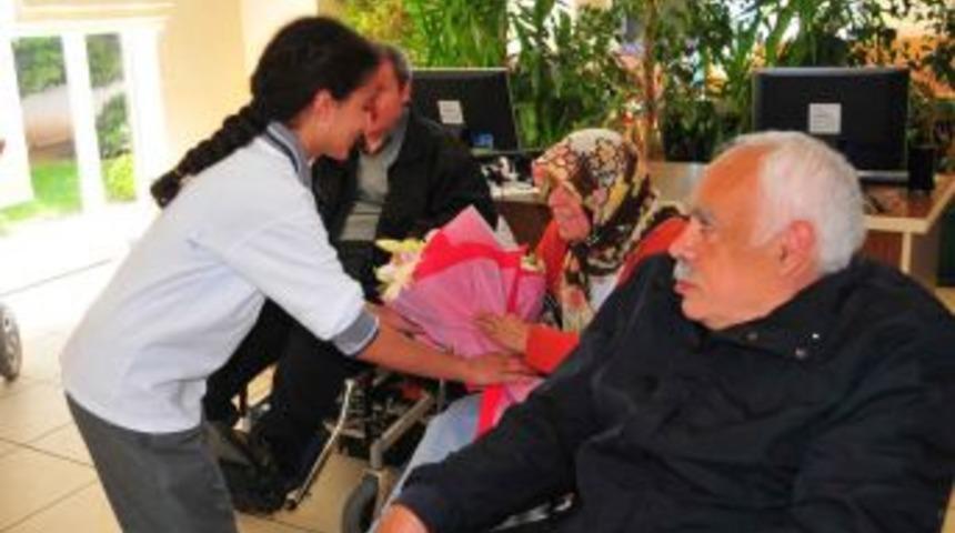 Beylikdüzü'nde Öğrencilerden Toplum Hizmeti