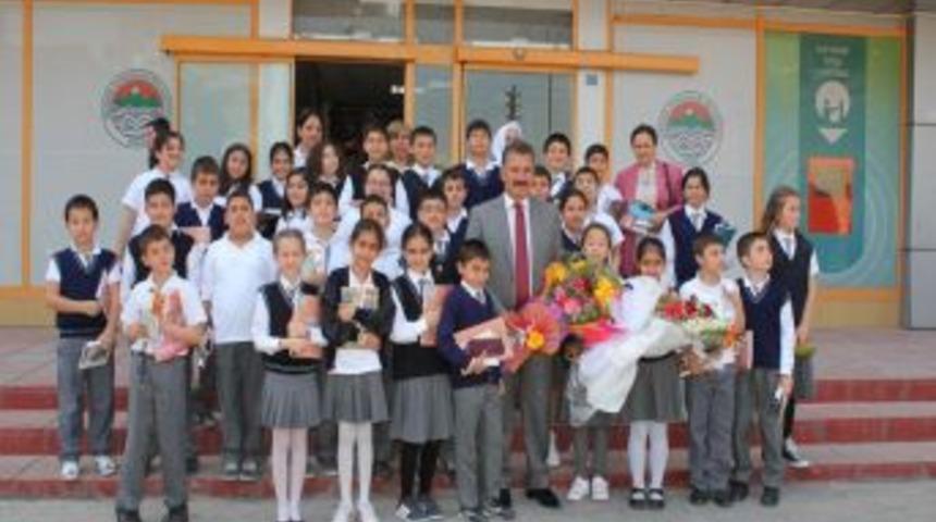 İlk&ouml;ğretim &Ouml;ğrencilerinden Tuna'ya Ziyaret