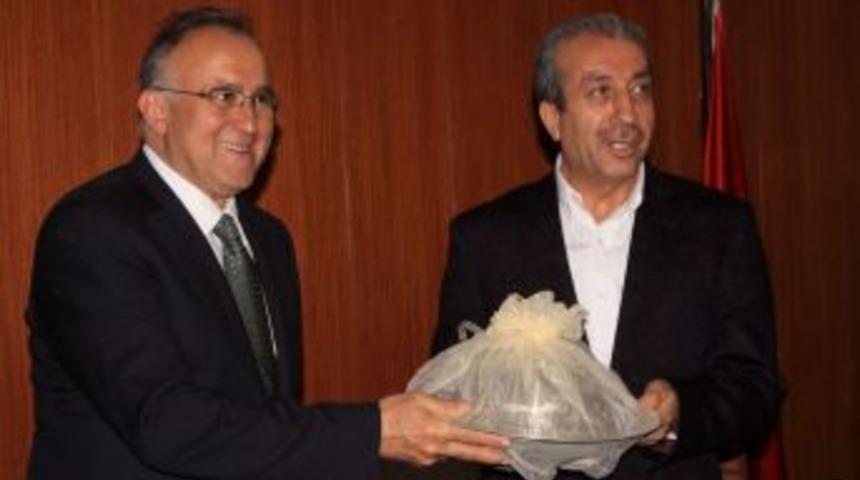 Bakan Mehdi Eker Gaziantep'te