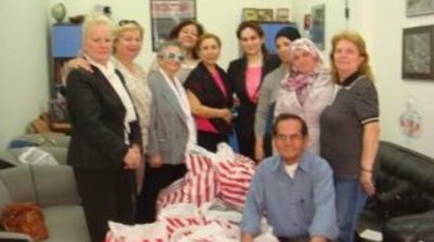 Kent Konseyi Kadın Meclisinden Yaşlılara Destek