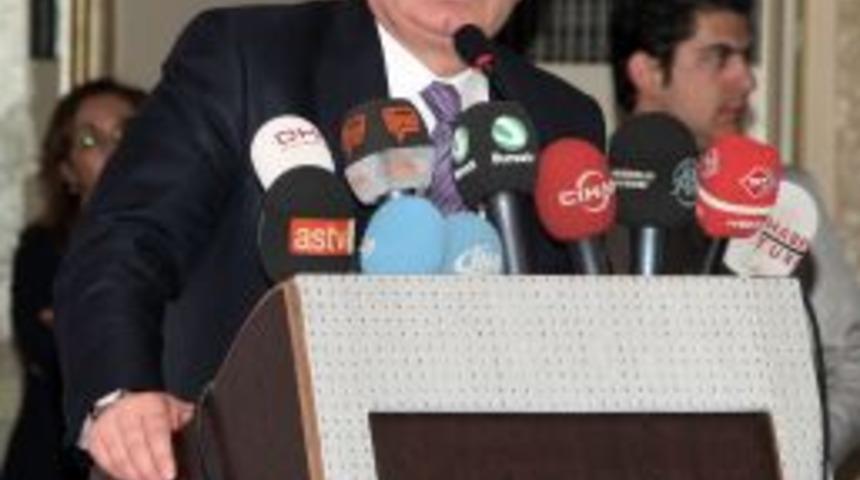 Bakan Şahin: 2014 se&ccedil;imlerine 30 b&uuml;y&uuml;kşehir belediyesi ile girilebilir