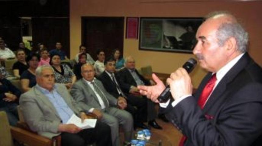 Kozan'da 'siyaset Akademisi'