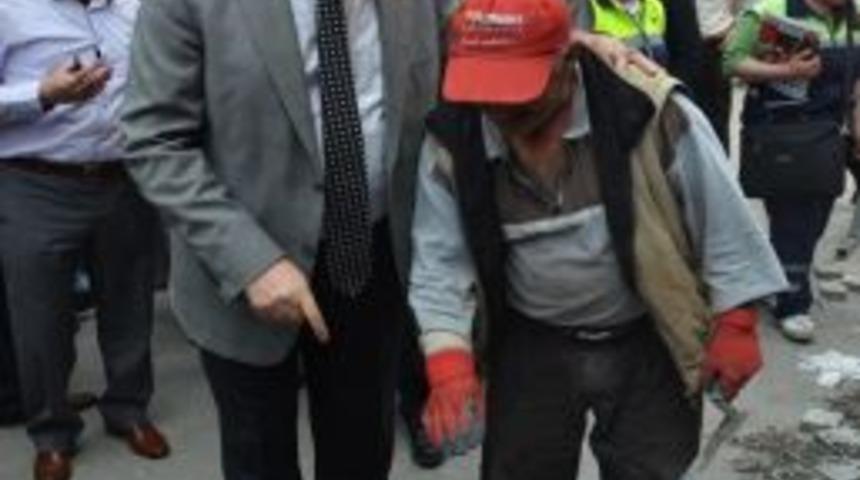 Başkan D&uuml;ndar &Ccedil;arşı Esnafını Dinledi