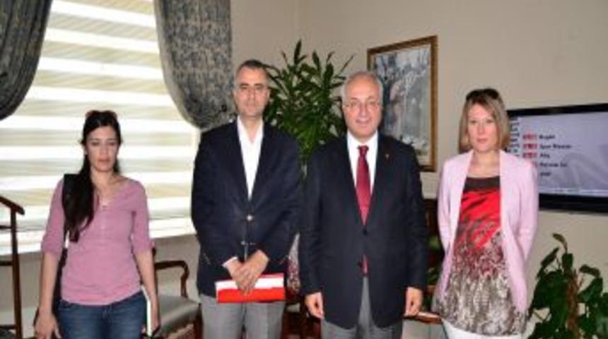 Anemon Plastik Sanatlar Derneği'nden Vali Daş&ouml;z'e Ziyaret