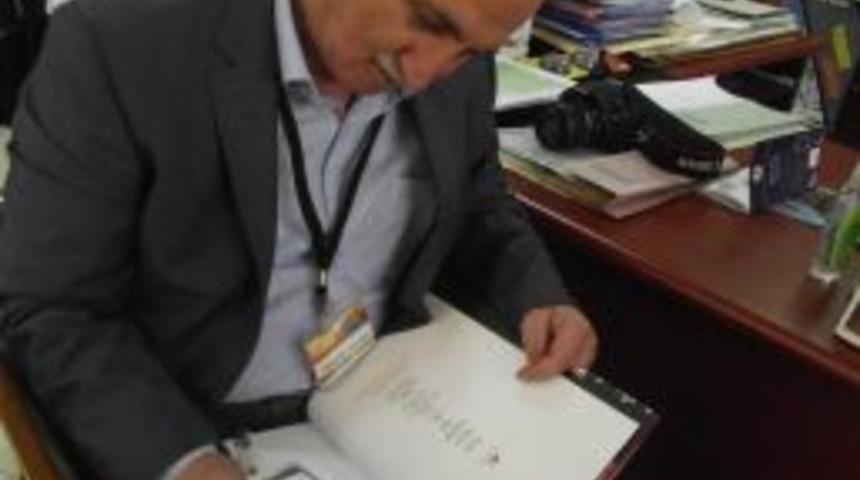 Karikat&uuml;rist İbrahim İbrahim &Ouml;zdabak: