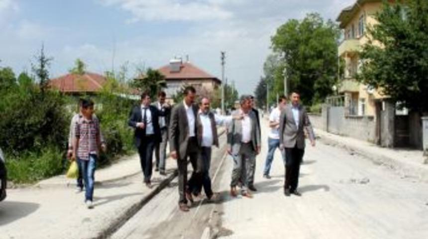 D&uuml;zce'nin Hamidiye Mahallesi'nde Asfaltlama Başladı