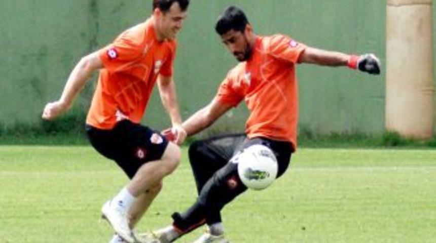 Adanaspor Galibiyete Şartlandı