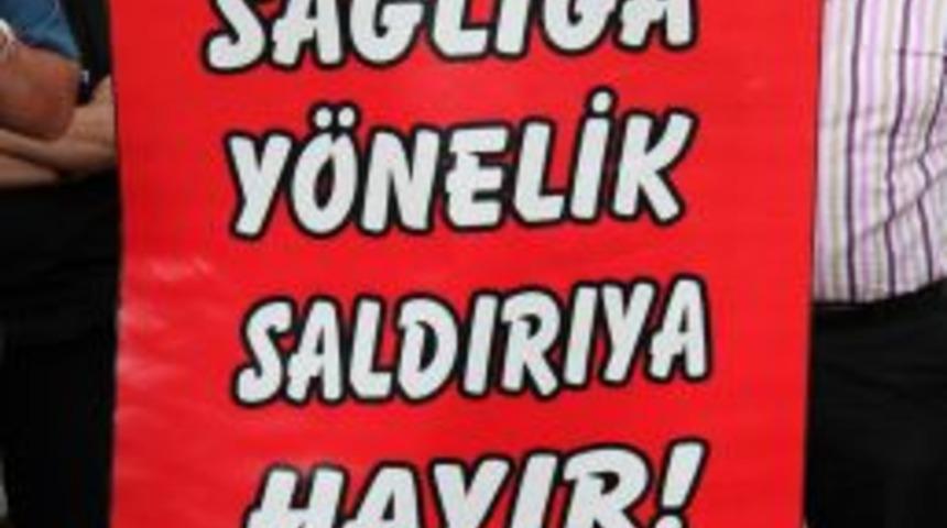 Van B&ouml;lge Eğitim ve Araştırma Hastanesi'nde doktora şiddet