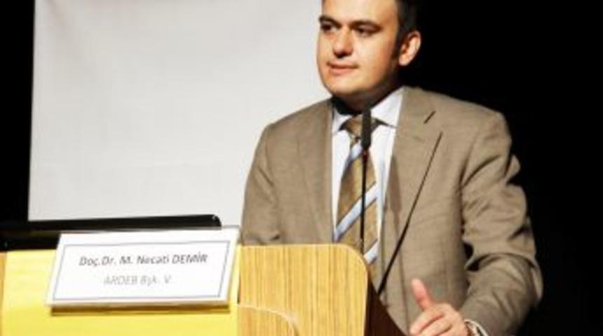 T&uuml;bitak Dicle &Uuml;niversitesi'nde Bilgilendirme Semineri D&uuml;zenledi