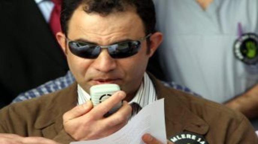 Van'da Hekime Tehdit, Hakaret Ve K&uuml;f&uuml;r İddiası