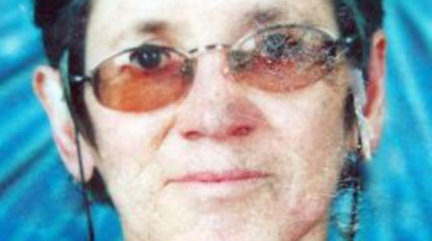 Otomobilin &Ccedil;arptığı Yaşlı Kadın &Ouml;ld&uuml;