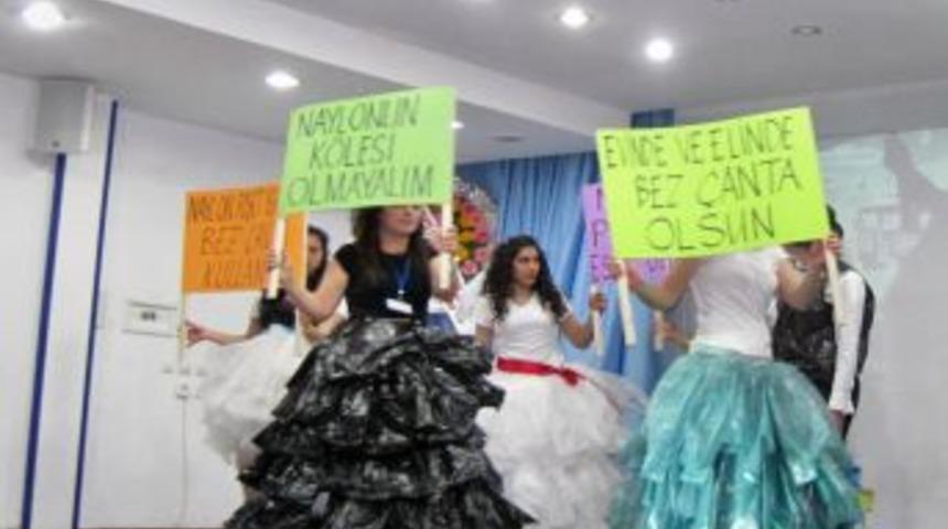 S&ouml;ke'de "naylon Aşkı &Ouml;ld&uuml;r&uuml;r" Konferansı