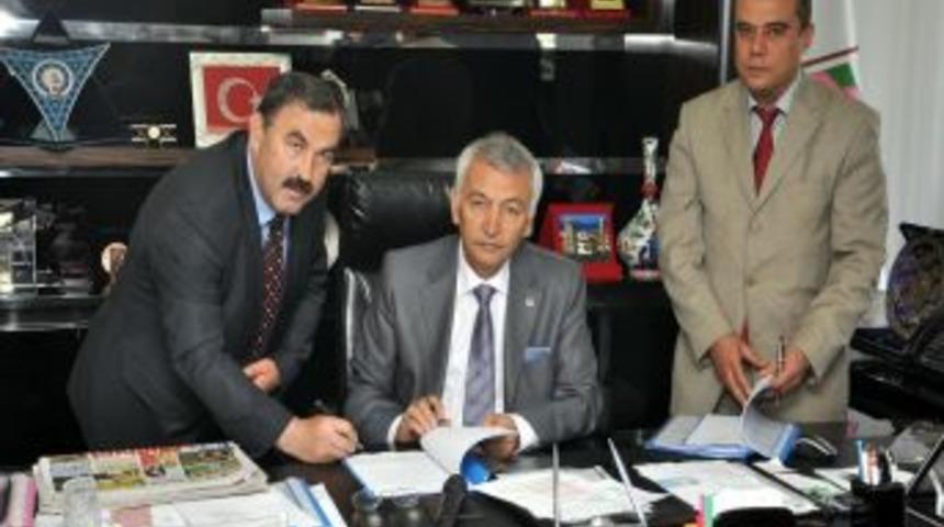 Başkan G&uuml;naydın Istem İş&ccedil;ilerini Sendikalı Yaptı