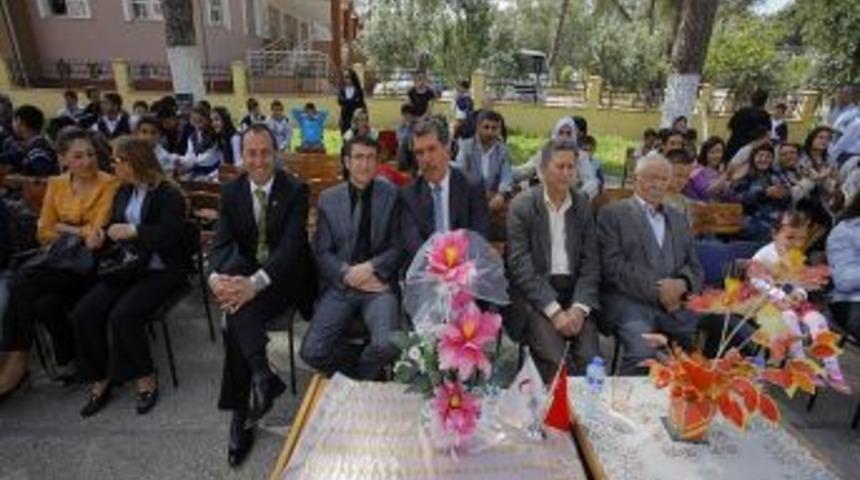 S&uuml;mer İlk&ouml;ğretim Okulu 23 Nisan'ı Kutladı