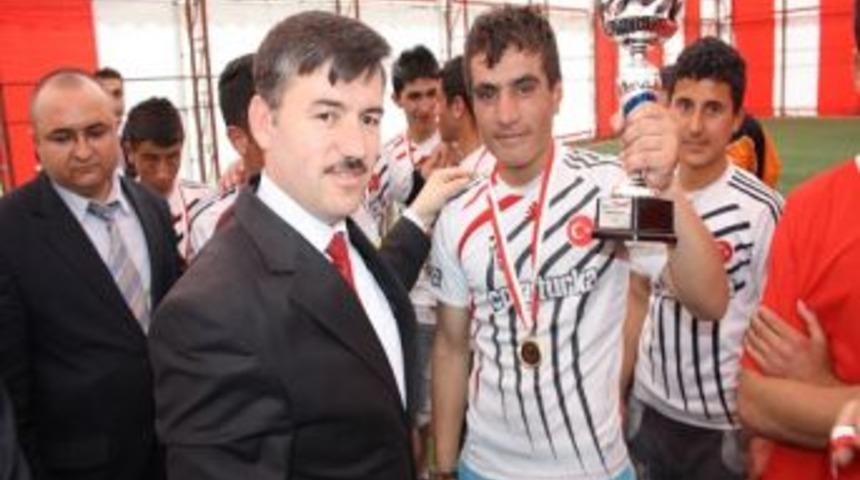 Ağrı'da YİBO'lar arası futbol turnuvası yapıldı