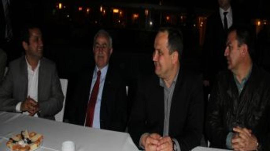 Giresun Adası'nın Işıklandırma A&ccedil;ılışına Sis Engeli