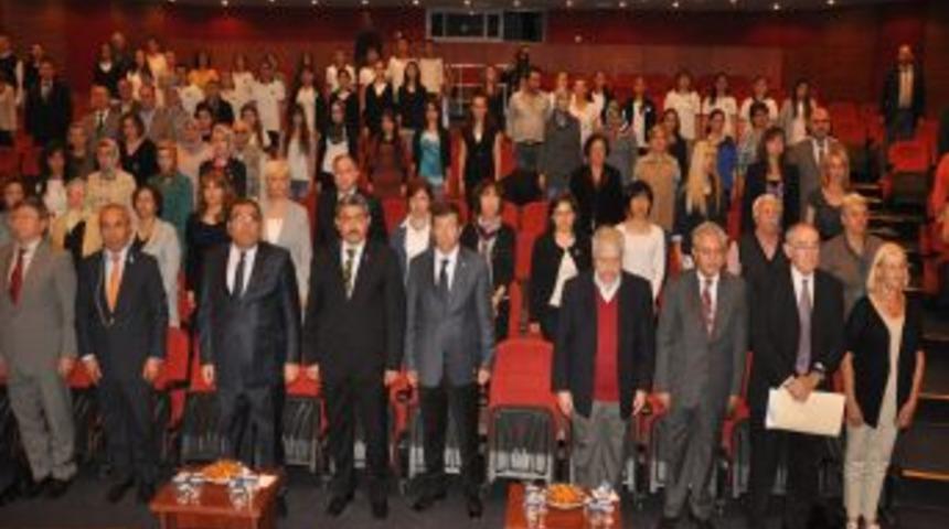 2012 Uluslararası Gerontoloji &Ouml;d&uuml;lleri Sahiplerini Buldu