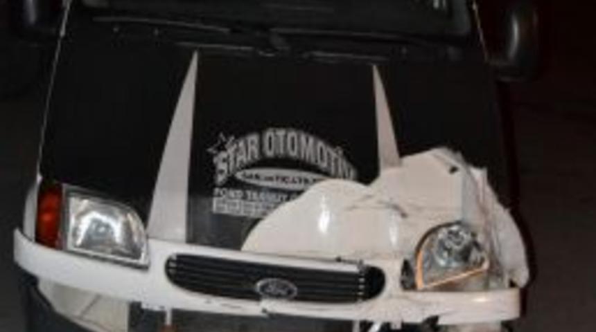 Hastane Hostesleri Kaza Yaptı: 8 Yaralı