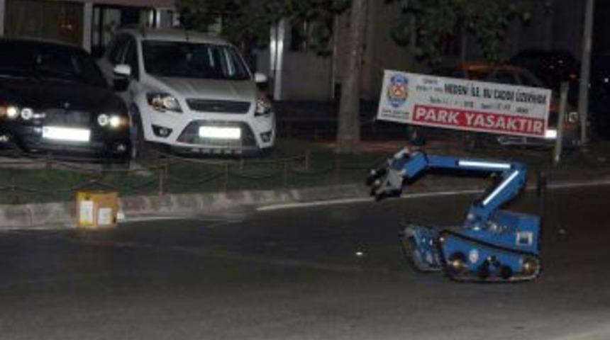 Ş&uuml;pheli kutu korkuttu