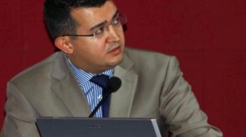 "&Ccedil;ene ve y&uuml;z deformiteleri cerrahi uygulamalarla d&uuml;zeltilebiliyor"