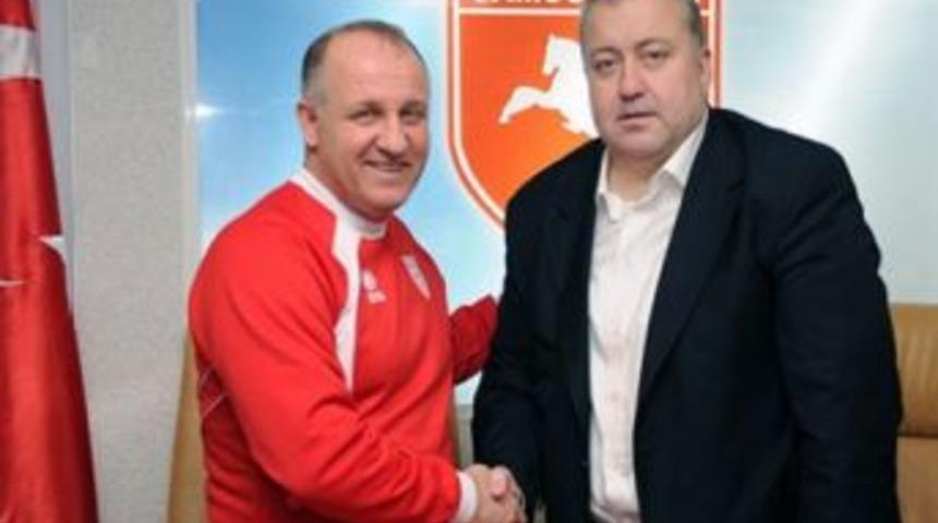 Yılmaz tepki g&ouml;sterdi