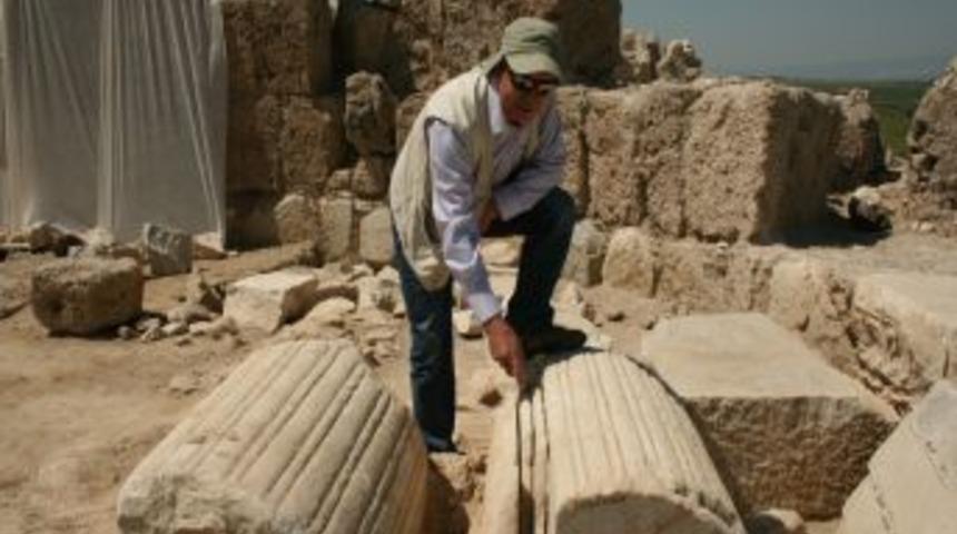 1500 Yıllık Mermer At&ouml;lyesi Bulundu