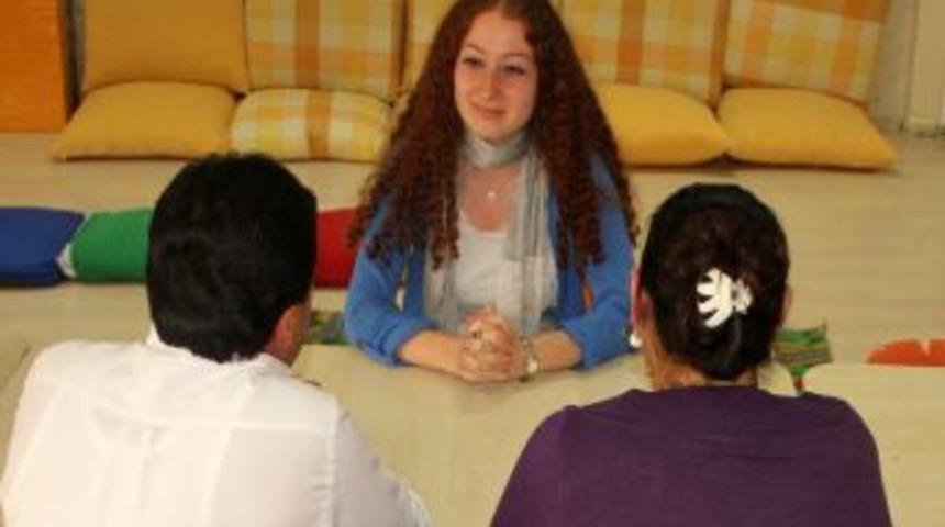 &Ccedil;ankaya Belediyesi'nden velilere psikolog ve rehberlik desteği