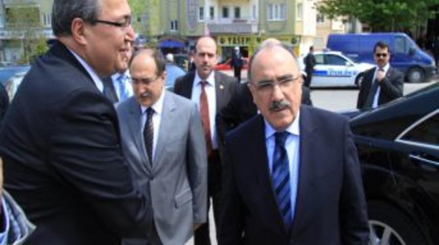 Başbakan Yardımcısı Atalay Nevşehir Belediyesi'nde