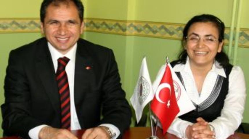 Ak Parti Milletvekili G&uuml;neş Tabip Odası'nı Ziyaret Etti