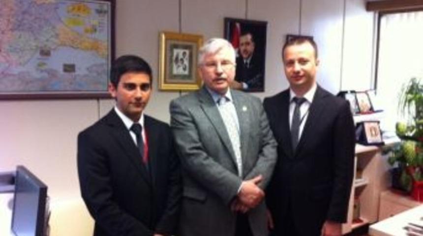 Milletvekili Akbulut, "başbakanımız Gen&ccedil;lere &Ccedil;ok G&uuml;veniyor"