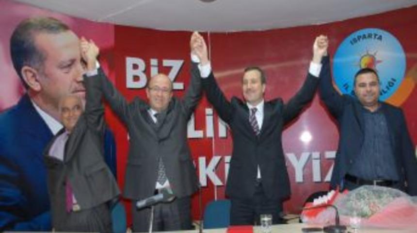 Ak Parti'de Devir Teslim