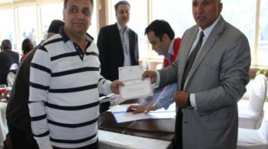 Kurbanlarını Kızılay'a Bağışlayan 141 Vatandaşa Teşekk&uuml;r Belgesi