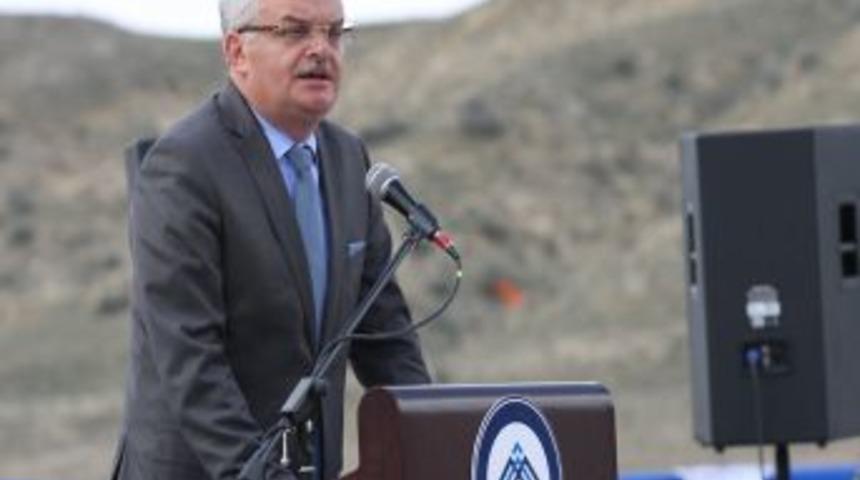 &Ccedil;ankırı Karatekin &Uuml;niversitesi İİBF'nin temeli atıldı