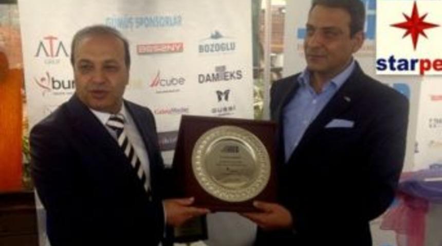 Okalin&rsquo;e İşadamı &Ouml;d&uuml;l&uuml;