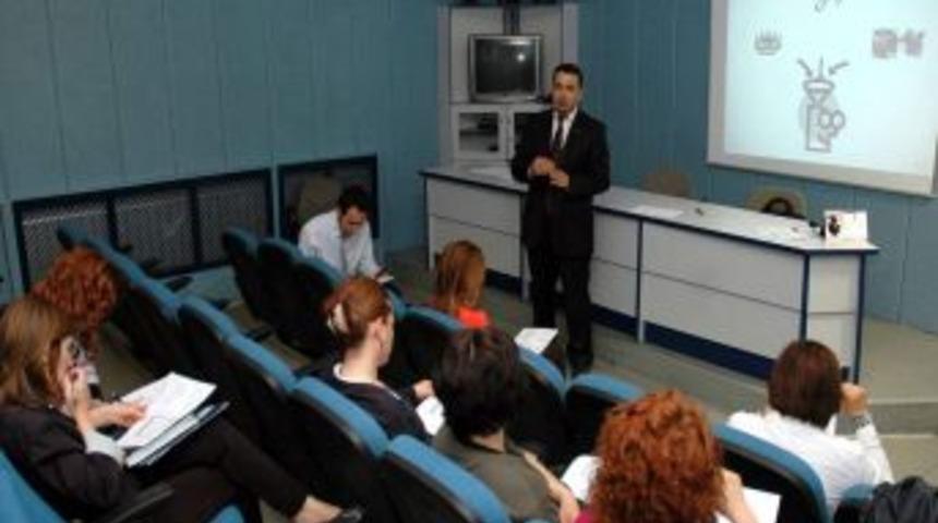 &Ouml;zel Sanko Okulları, Ana-Baba Okulu Semineri D&uuml;zenledi