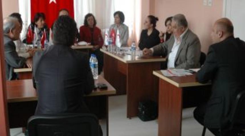 Kızılay`a Ait D&uuml;kkan İhalesi Ger&ccedil;ekleştirildi