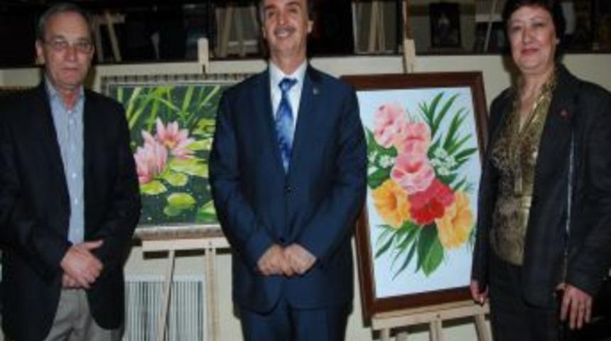 Yıl-Mek kursiyerleri resim sergisi a&ccedil;tı