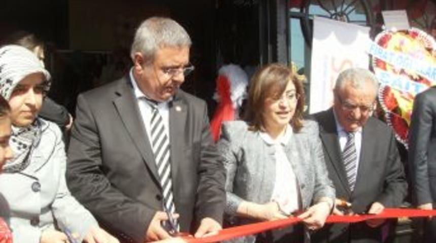 Bakan Şahin: İlk kez engellileri kendi i&ccedil;erisinde sınav ediyoruz