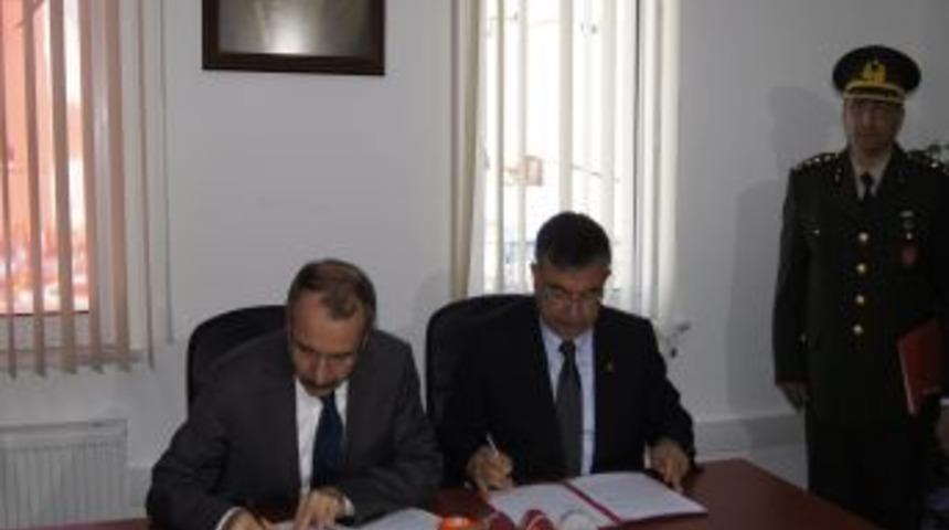 Şehir i&ccedil;indeki askerlik şubeleri okul oluyor